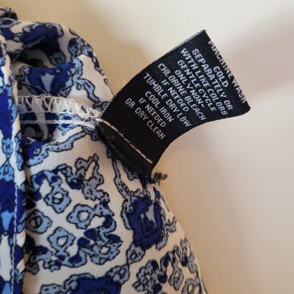 Premise Studio tunic Women's L Sleeveless top blue Layered Geometric floral boho - Picture 14 of 15